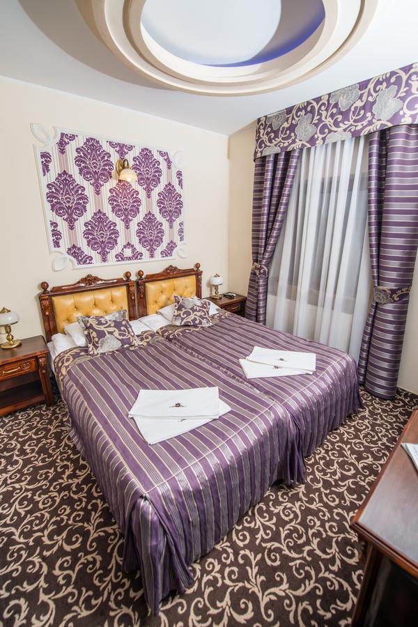 Gniecki Hotel & Restaurant - Hotel Hrubieszow Chambre photo