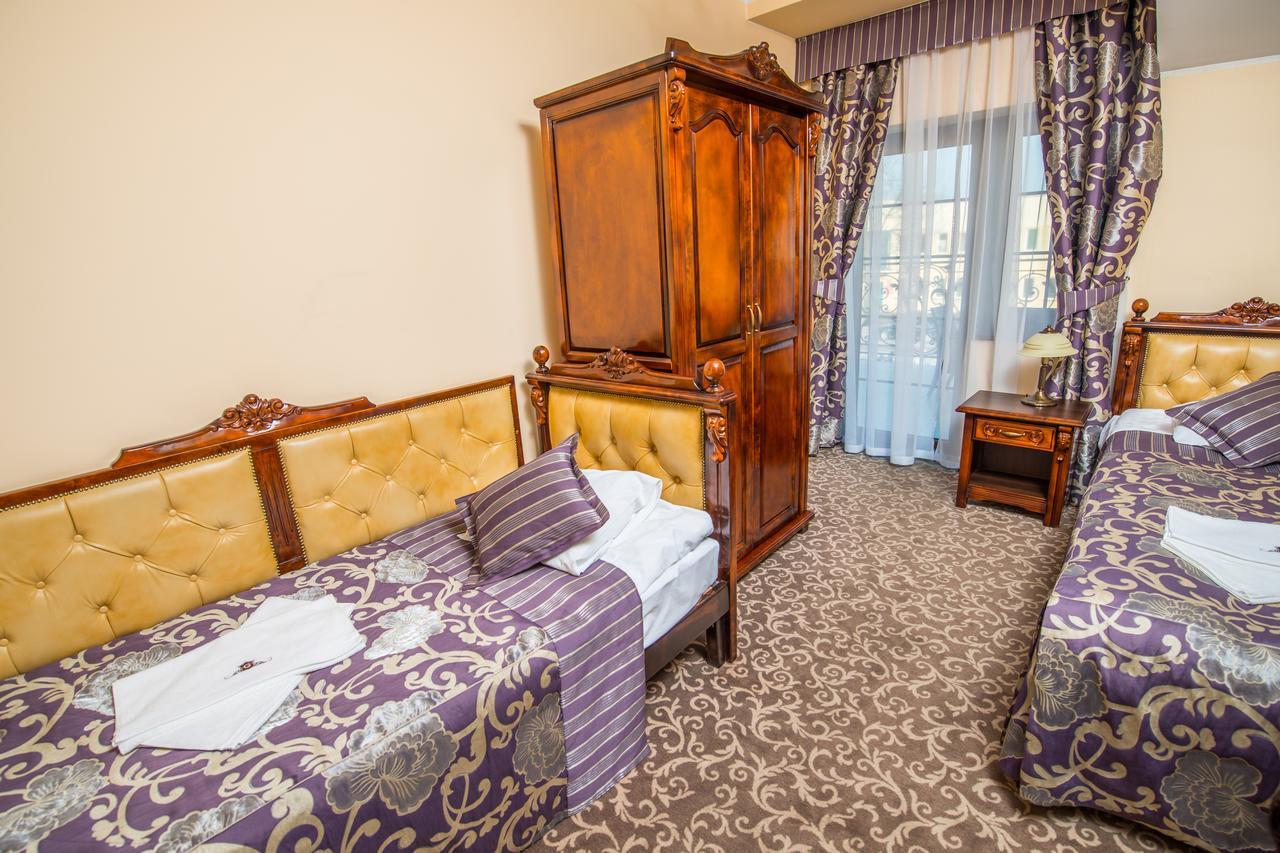 Gniecki Hotel & Restaurant - Hotel Hrubieszow Chambre photo